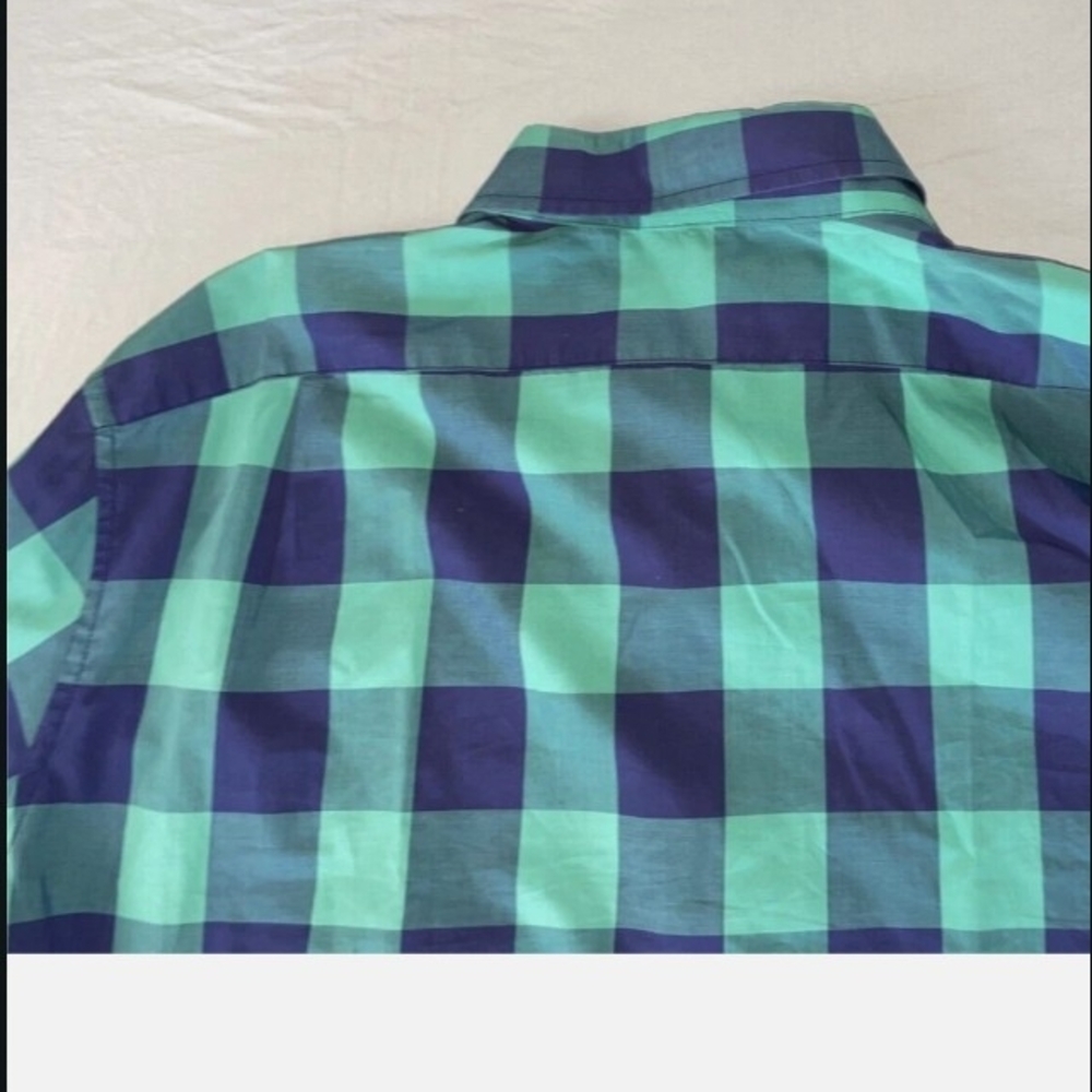 J. Crew Men's Cotton Green and Black Plaid Shirt - Picture 3 of 7